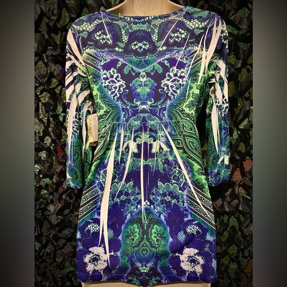 Quantum Hologram Long sleeved Top with sequin collar and folds - Picture 2 of 6